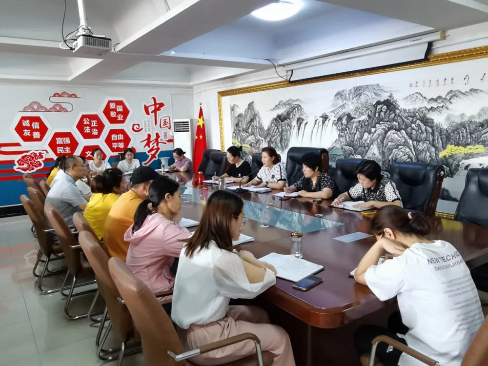河外教师要在知识技能、思想道德层面双提升！